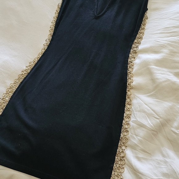 Revolve - H:OURS - Picture 2 of 5